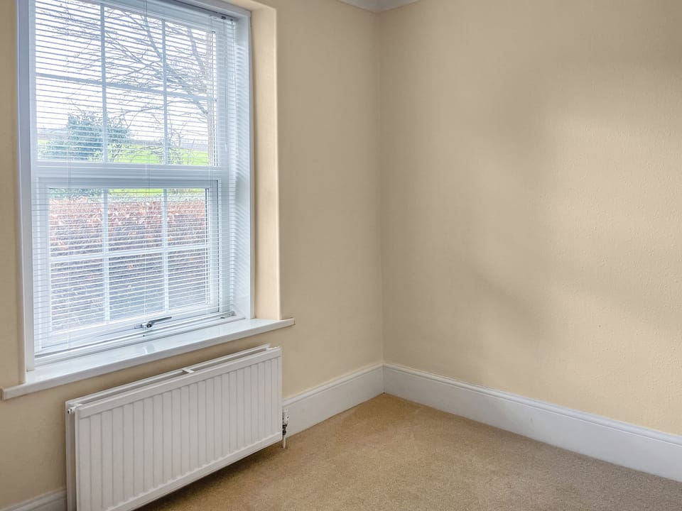 Double bedroom | The Farmhouse - Tokenbury Manor Cottages, Liskeard
