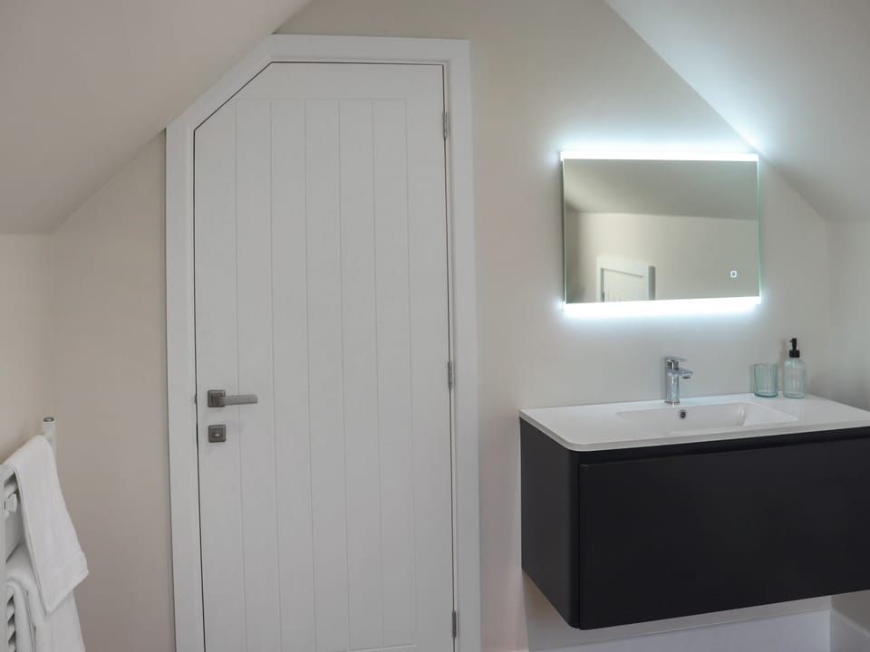 Bathroom | Waystone - Lion Rock Cottages, Haverfordwest