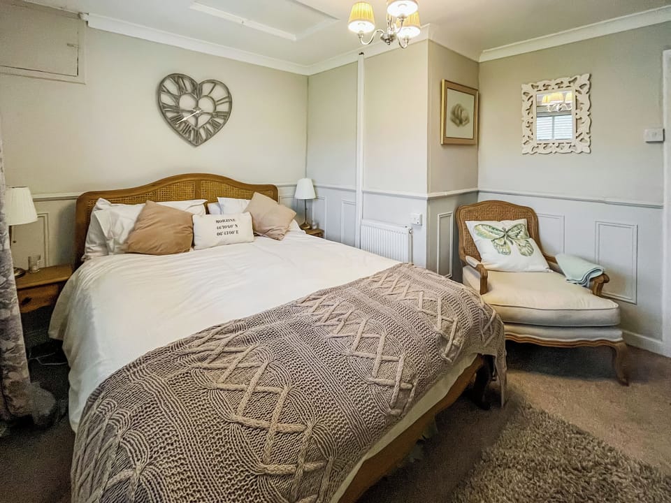 Double bedroom | Garden Room, Abergele