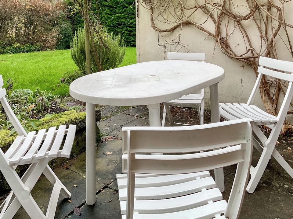 Sitting-out-area | The Old School, Ibberton, near Blandford Forum