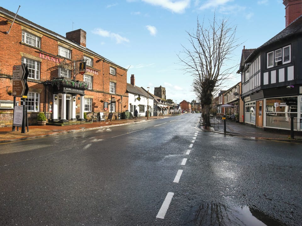 Surrounding area | Hafan Fach, Chirk, near Llangollen