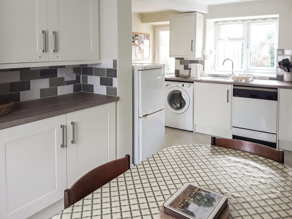Kitchen/diner | Canon&rsquo;s Cottage, Clun