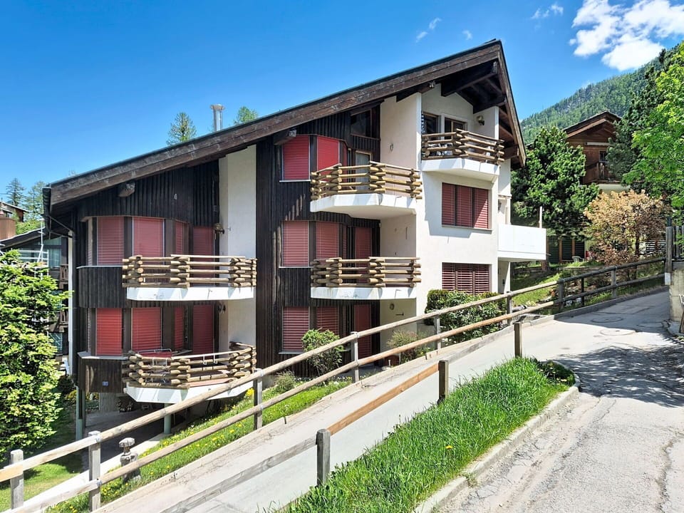 Residential Area, Home, Balcony, Apartment, Hotel, Mountain Village