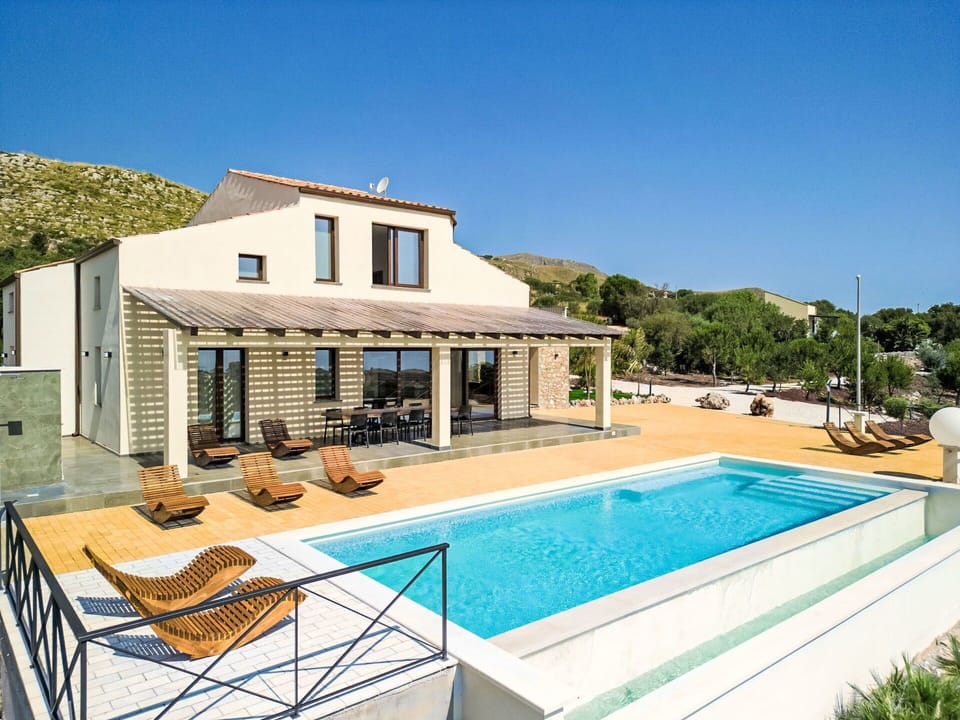 Swimming Pool, Resort, Estate, Eco Hotel, Outdoor Furniture, Leisure, Villa, Deck, Porch, Farmhouse