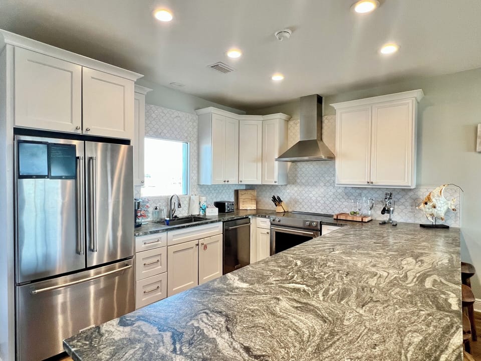 The kitchen is fully equipped for all of your cooking needs