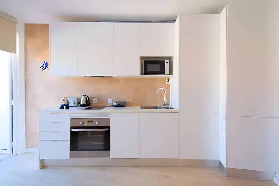 Kitchenet by Algarve Dream Holidays 