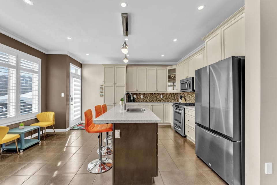 Full view of the gourmet kitchen layout