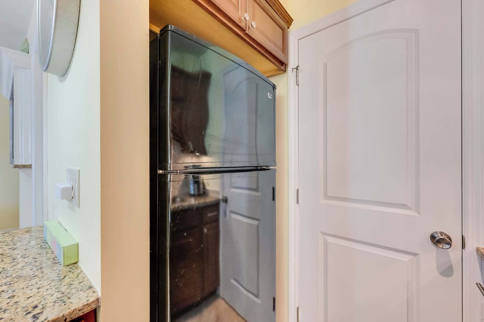 Large Kitchen Area
