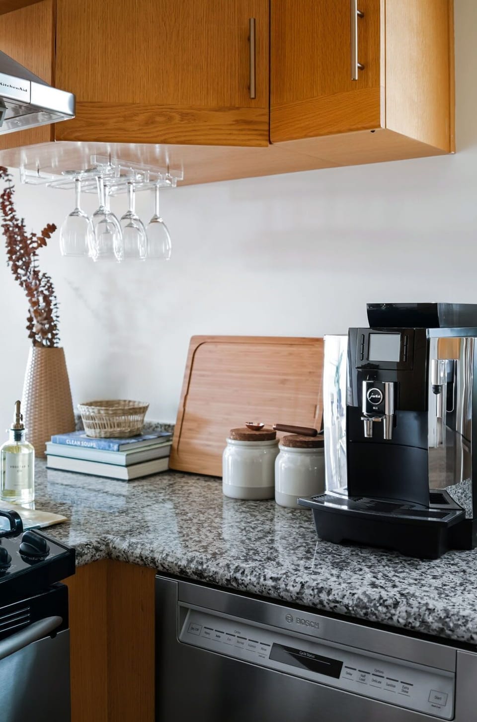 This well-equipped coffee station is ready for slow mornings and an easy start to the day.