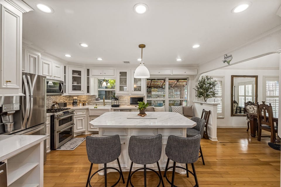 Bright, modern, and inviting — the perfect place to gather, cook, and enjoy every bite together.