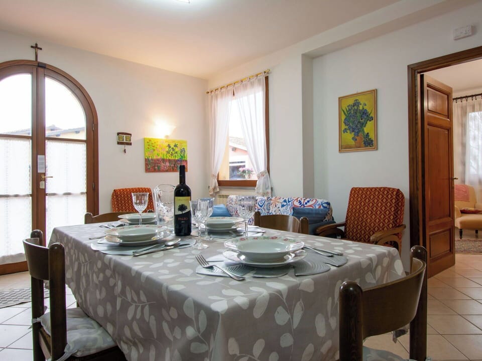 Mountainous Landforms, Mountain, Mountain Range, Hill, Highland, Hill Station, Valley, Ridge, Alps, Porch