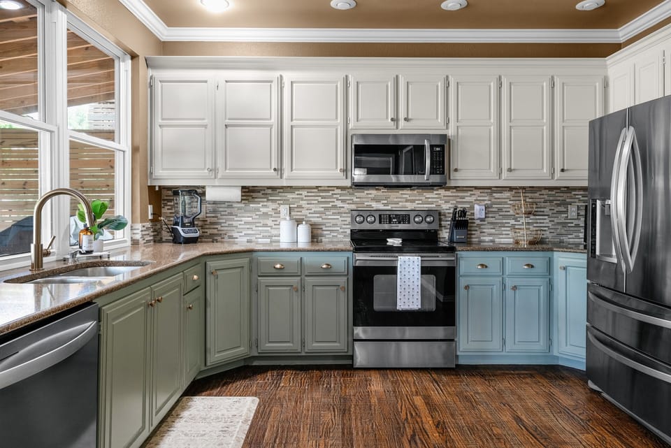 Fully Stocked Kitchen