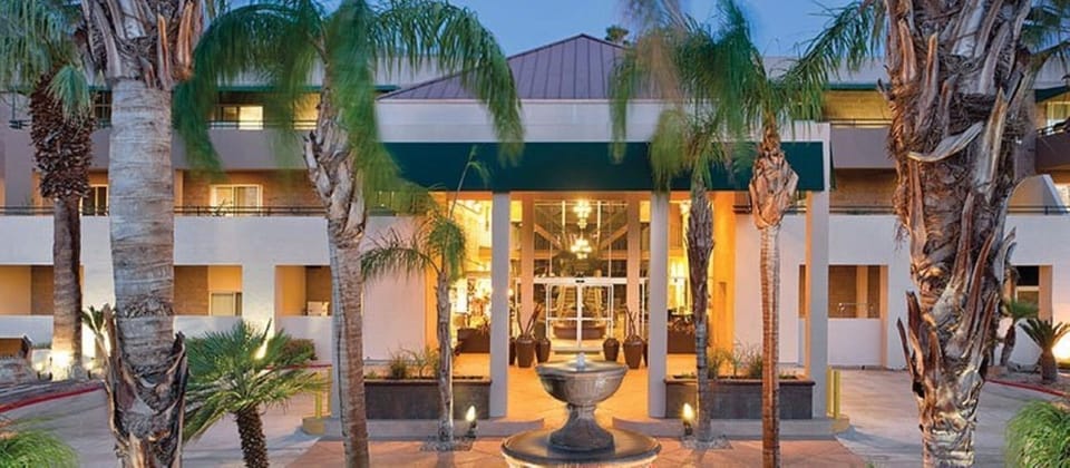 30945e01-347f-40d2-b5a5-721aebe01e70_WorldMarkPalmSprings_22.jpg