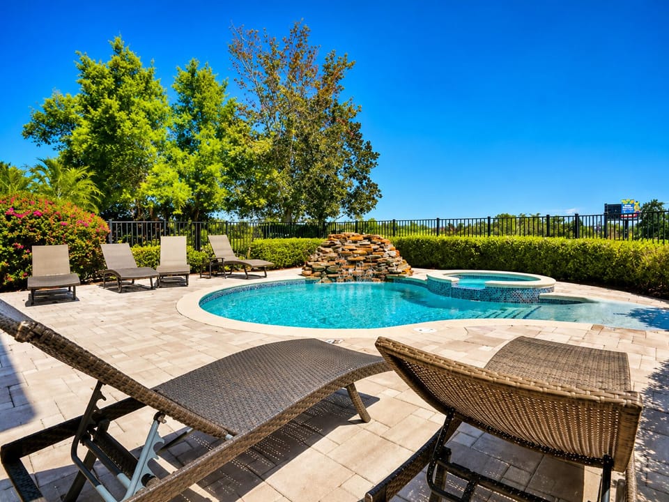 Private pool & spa overlooking the golf course—your own resort-style backyard