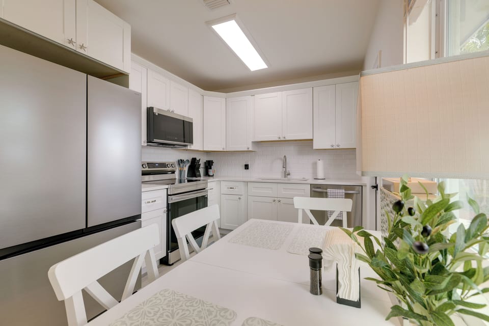 Dining Area | Kitchen | Cooking Basics