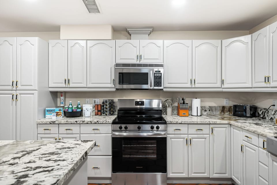 Fully stocked kitchen.