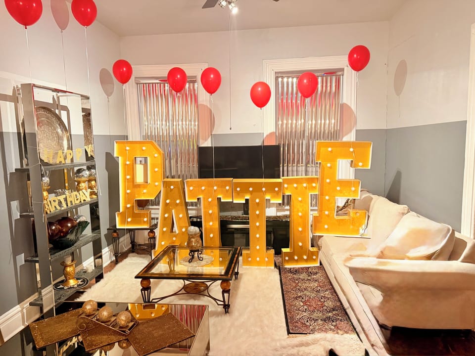 Pattie’s house signature expression