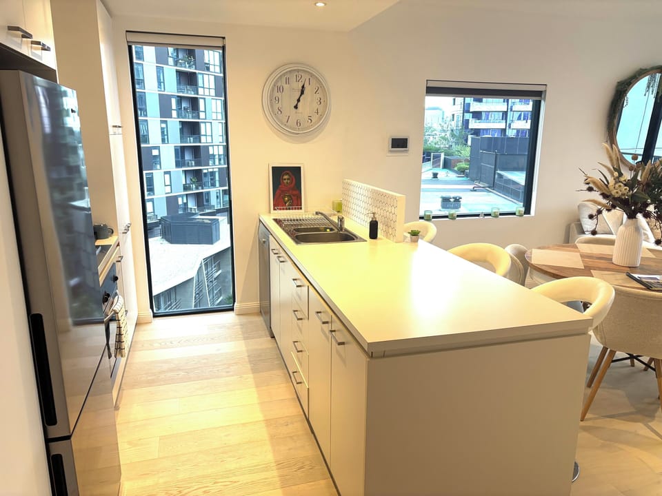 Kitchen bench and dishwasher