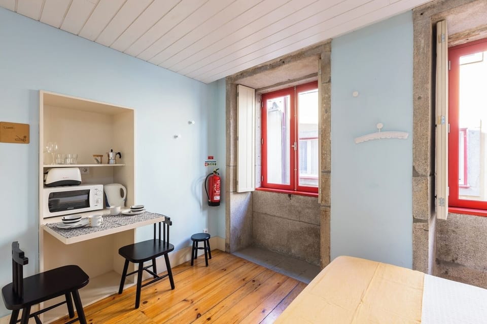 Studio with Comfortable Double-Bed and Air Conditioner
