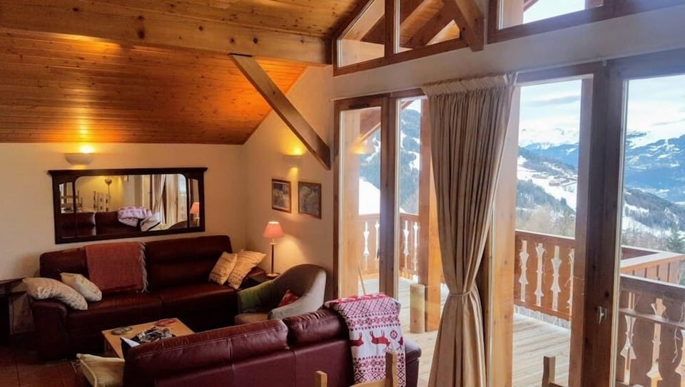 Cosy lounge