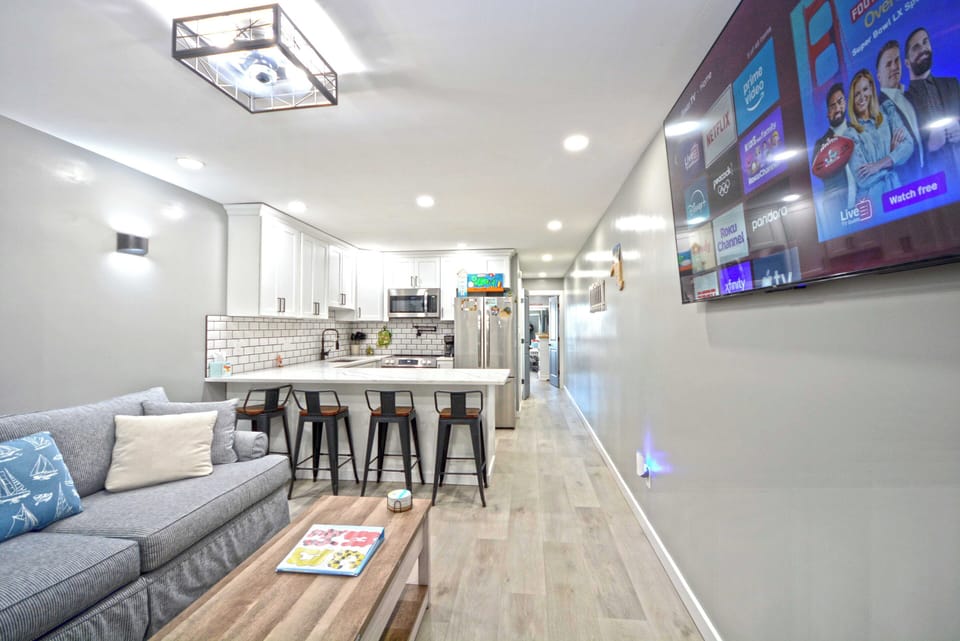 LIVING-AREA