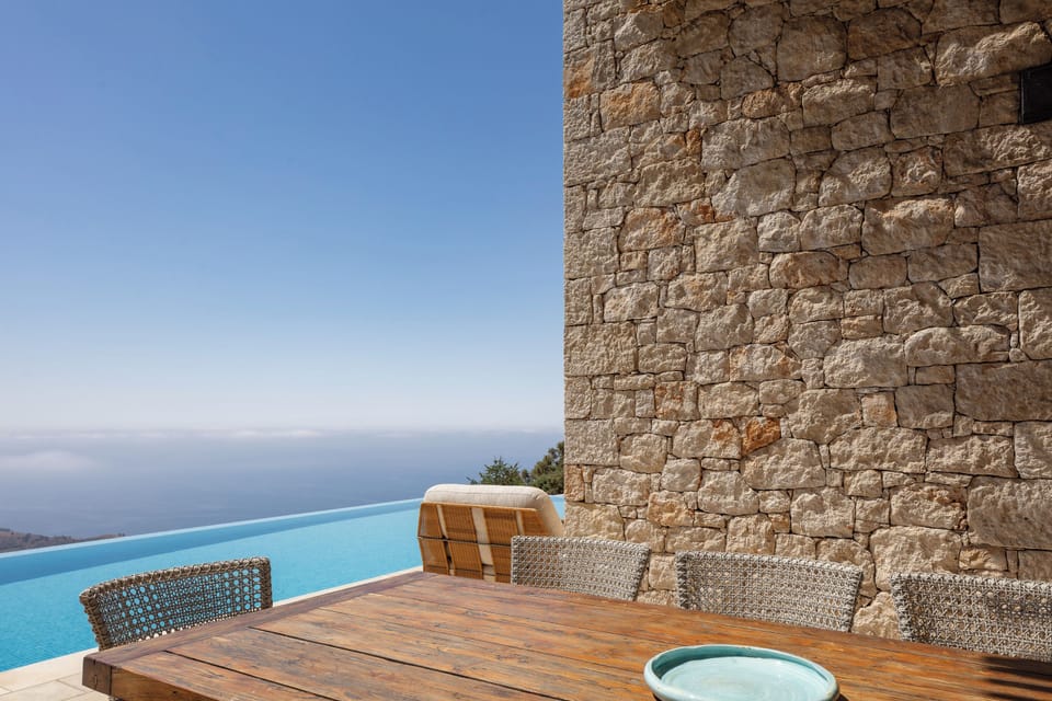 Alfresco moments elevated by fresh air, open views, and timeless design.