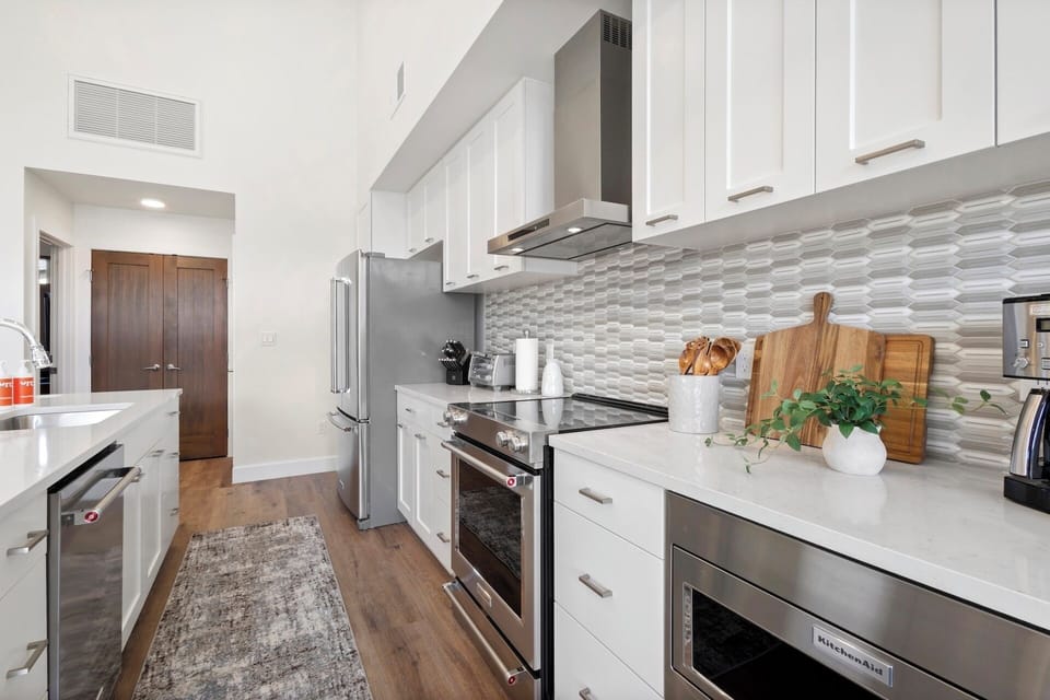 Everything you need to feel at home, right here in the heart of the kitchen