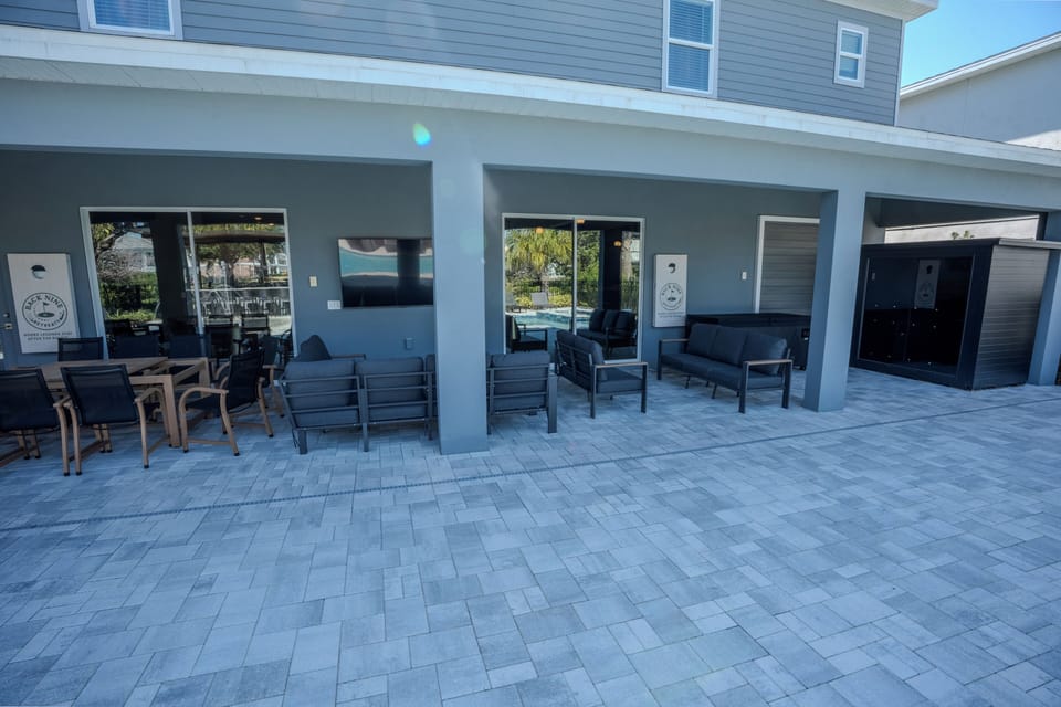 Outdoor Living