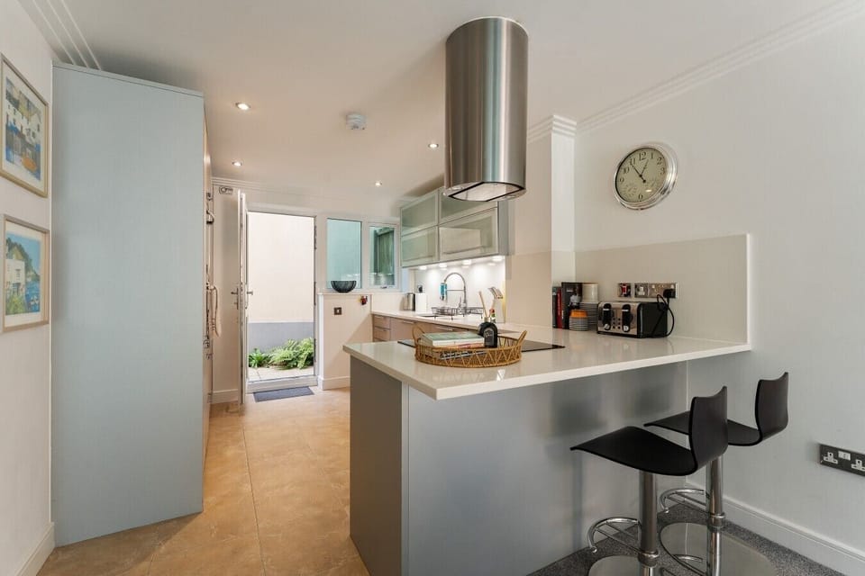 13a Durrant Road-19