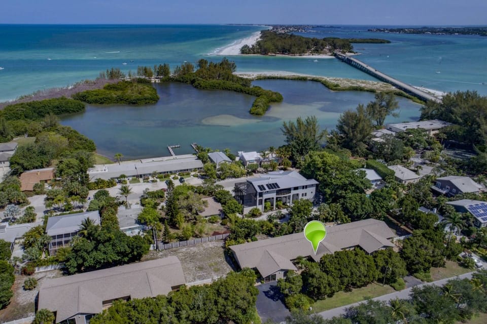 It doesn't get better than this. Minutes to the water without the price tag. Your oasis awaits...