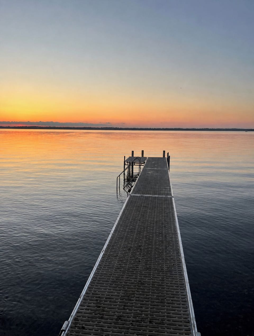 Sunset skies await.