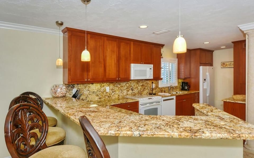 Kitchen Bar