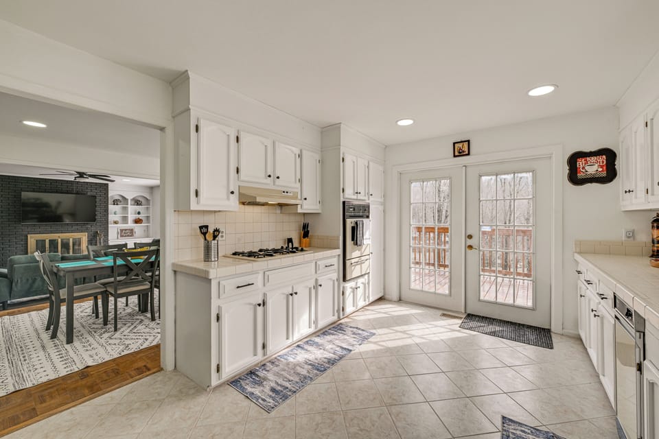 Kitchen | 1st Floor