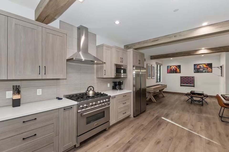 Private kitchen