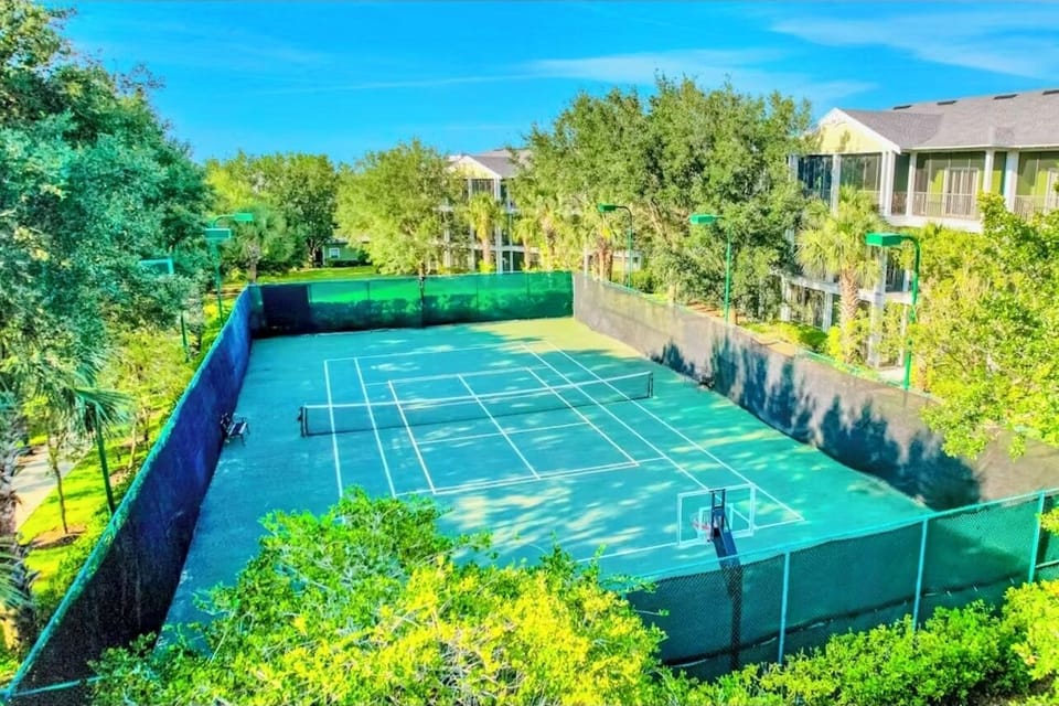 Tennis-basketball-pickle ball
