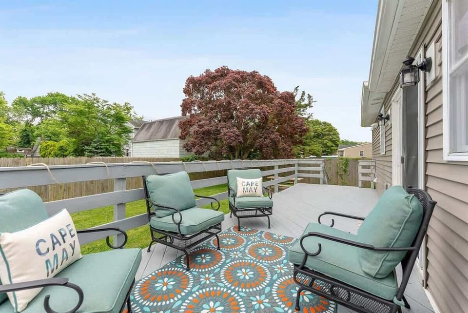 Large Back Deck