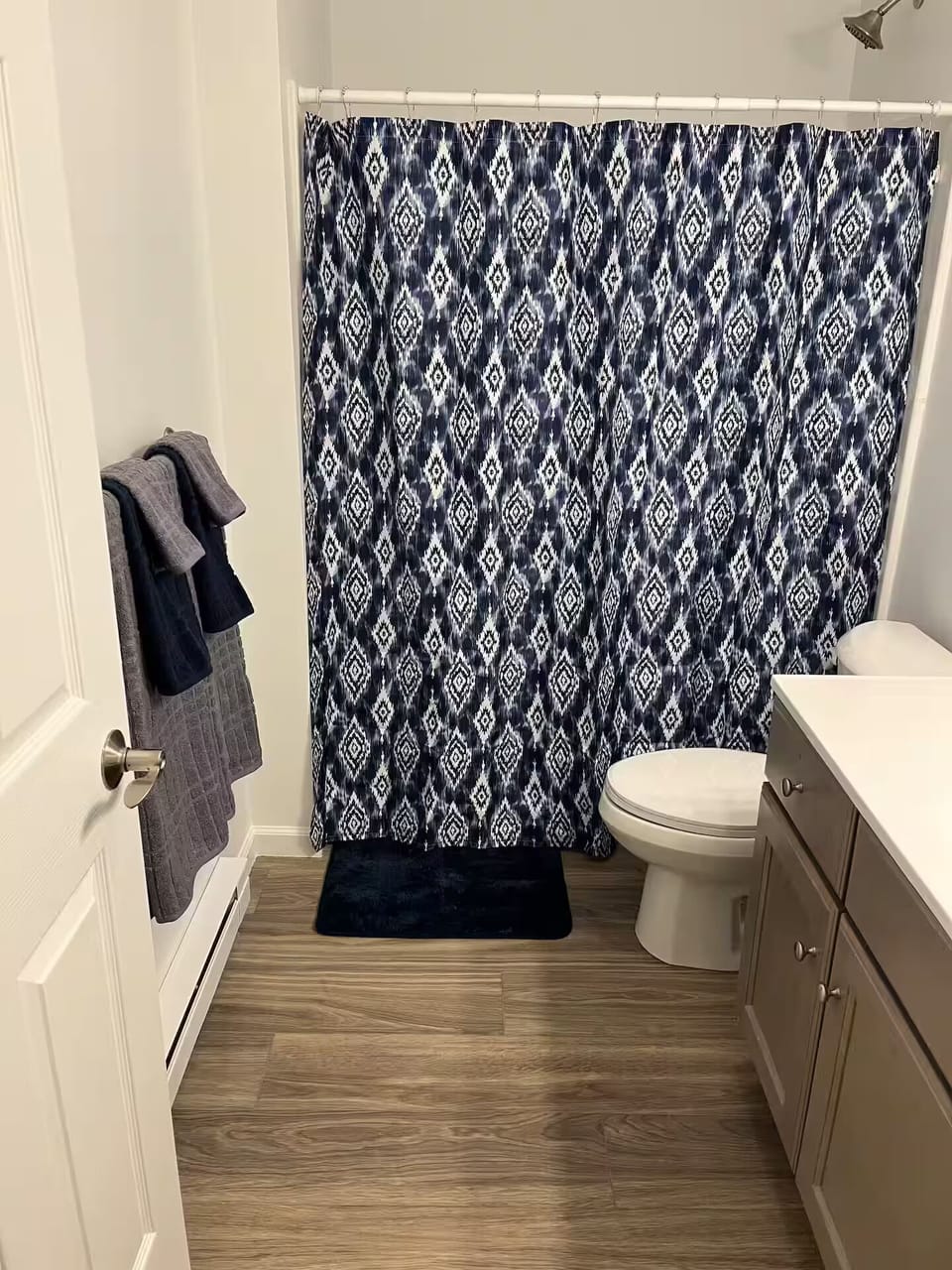 Full Bath