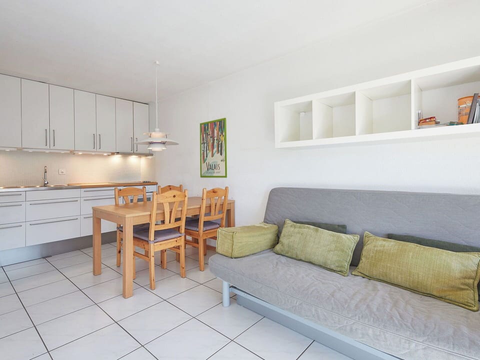 Furniture, Flooring, Interior Design, Floor, Wood, Room, Couch, Apartment, Ceiling, Table
