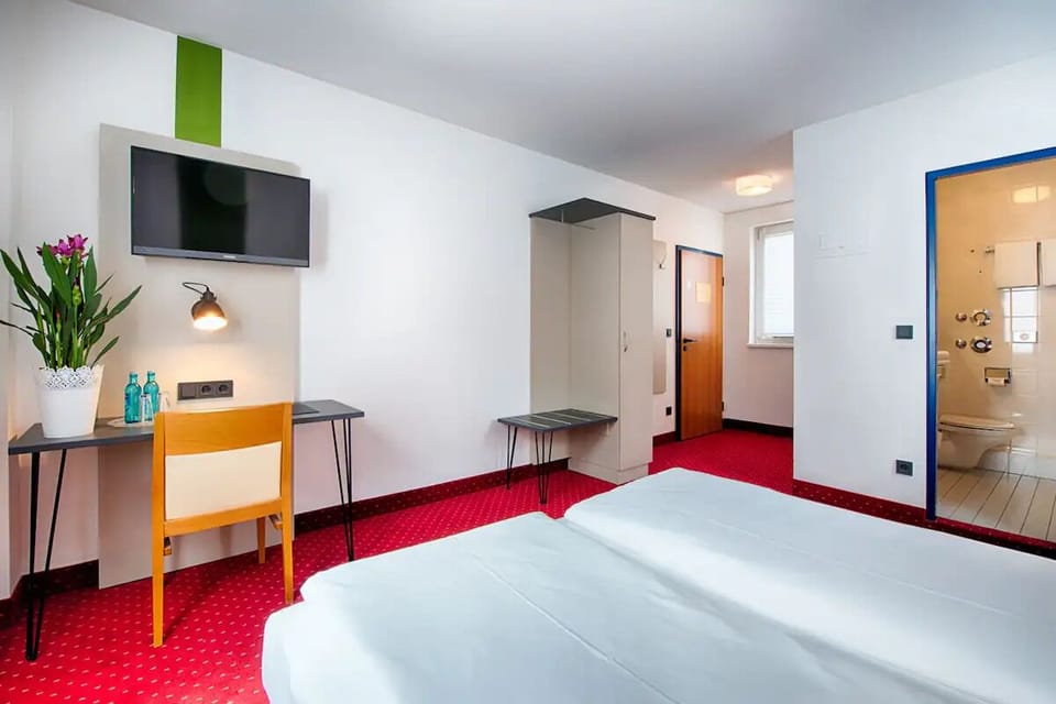 Bedroom. Interior and views may vary based on location and availability.