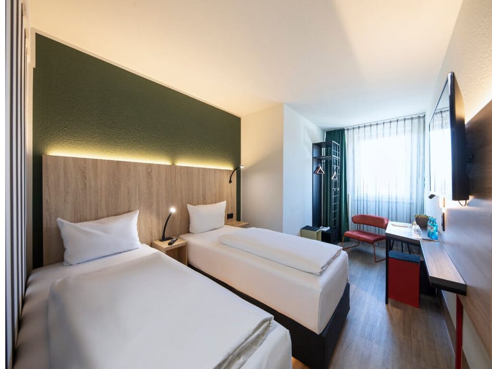 Bedroom. Interior and views may vary based on location and availability.
