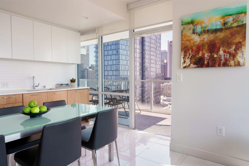 2_bedroom_level_DTLA__WEBRES_25