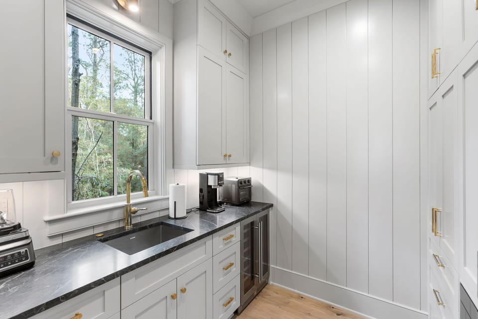 Butler's Pantry