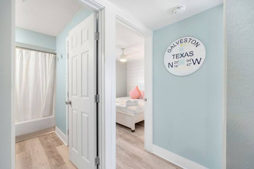 Imagine drifting off to sleep in this bedroom