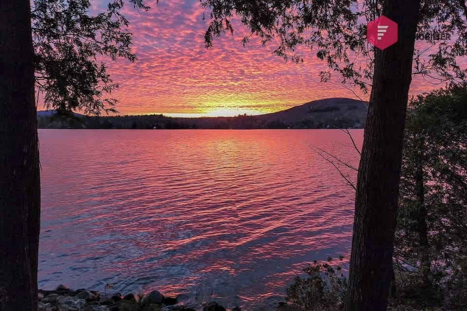 A sweet October sunset at Aux Berges du Pont Suspendu :0
