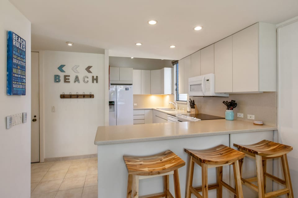 Unit 1 Well equipped kitchen