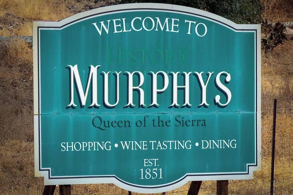 Downtown Murphys Main St. just a 10 min stroll away