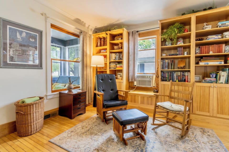 Living Room - Living room off the dining room with library