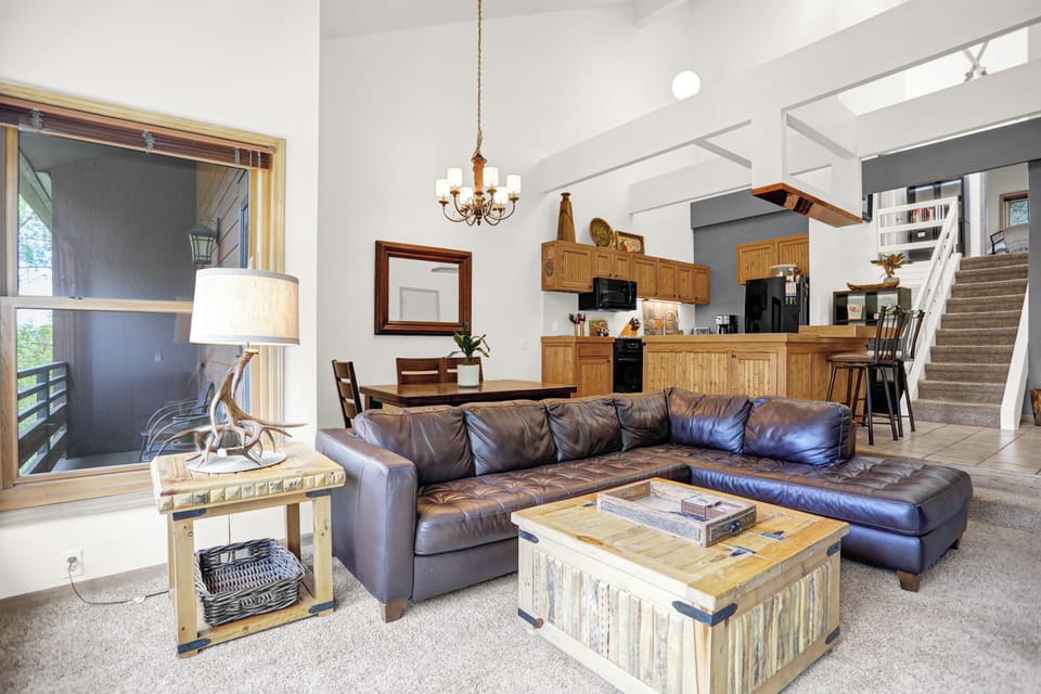 Open Concept Living Area & Kitchen