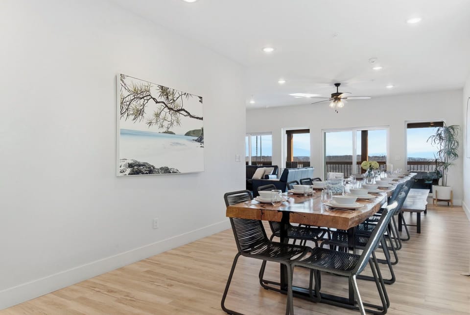 Dining space for the whole group!