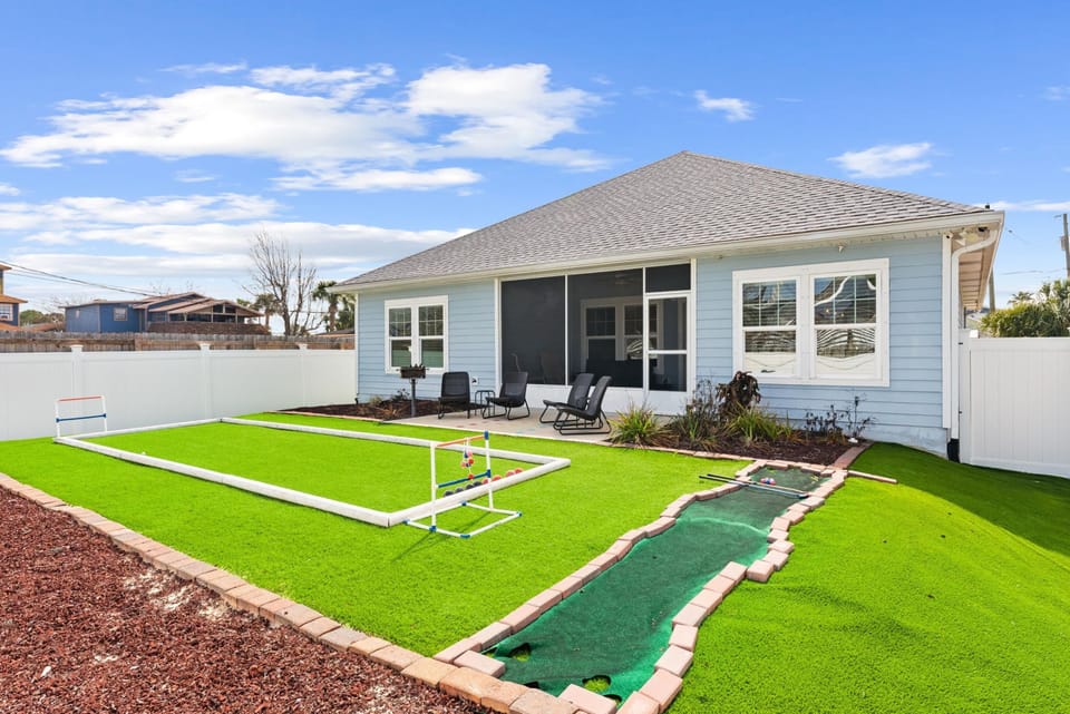 Beach House - Tropic Like It's Hot